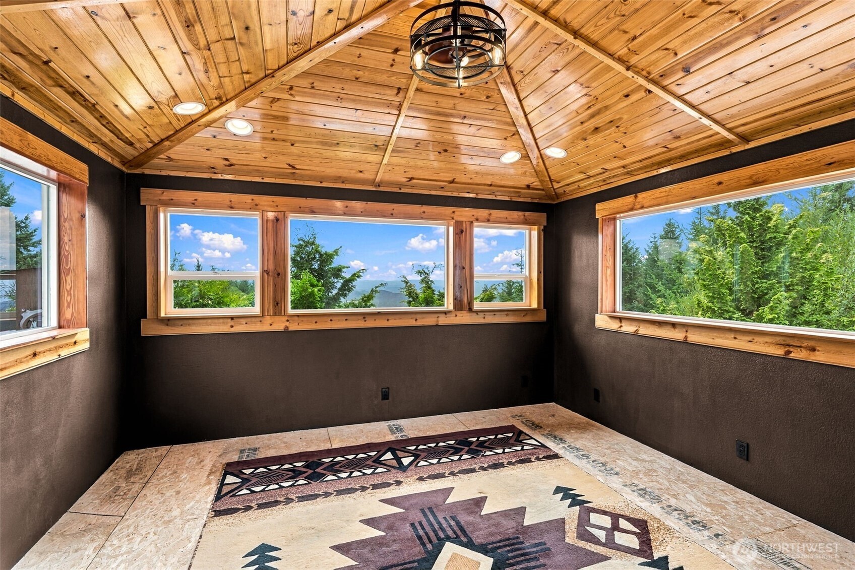 156 Peppermill Road Kelso, WA 98626 - Photo 21 of 40 Gallery Image 21