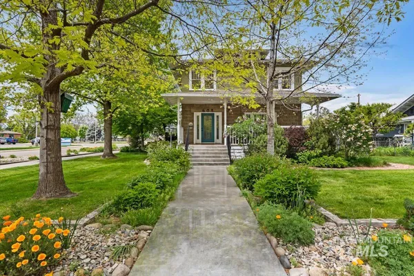 $675,000 | 604 East 1st Street, Emmett, ID 83617