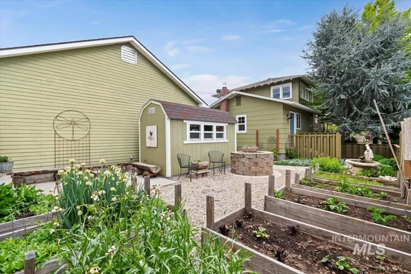 $675,000 | 604 East 1st Street, Emmett, ID 83617