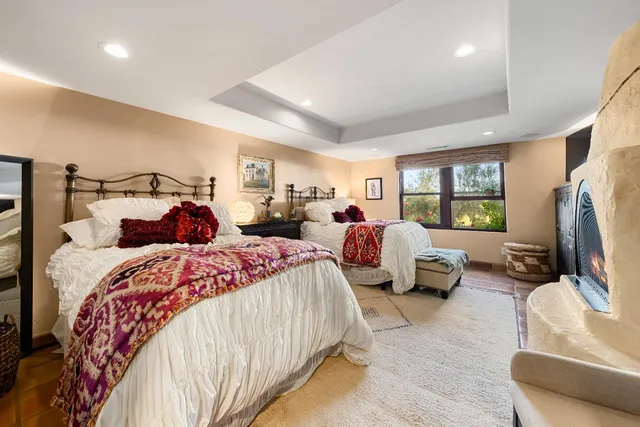 a view of a yard with a tree