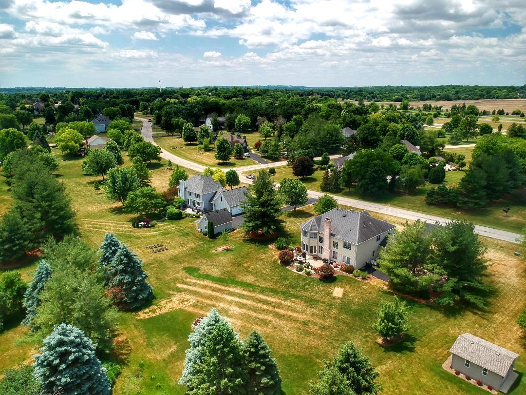 7N265 Ridge Line Road St. Charles, IL 60175 - Photo 44 of 46 an aerial view of residential houses with outdoor space