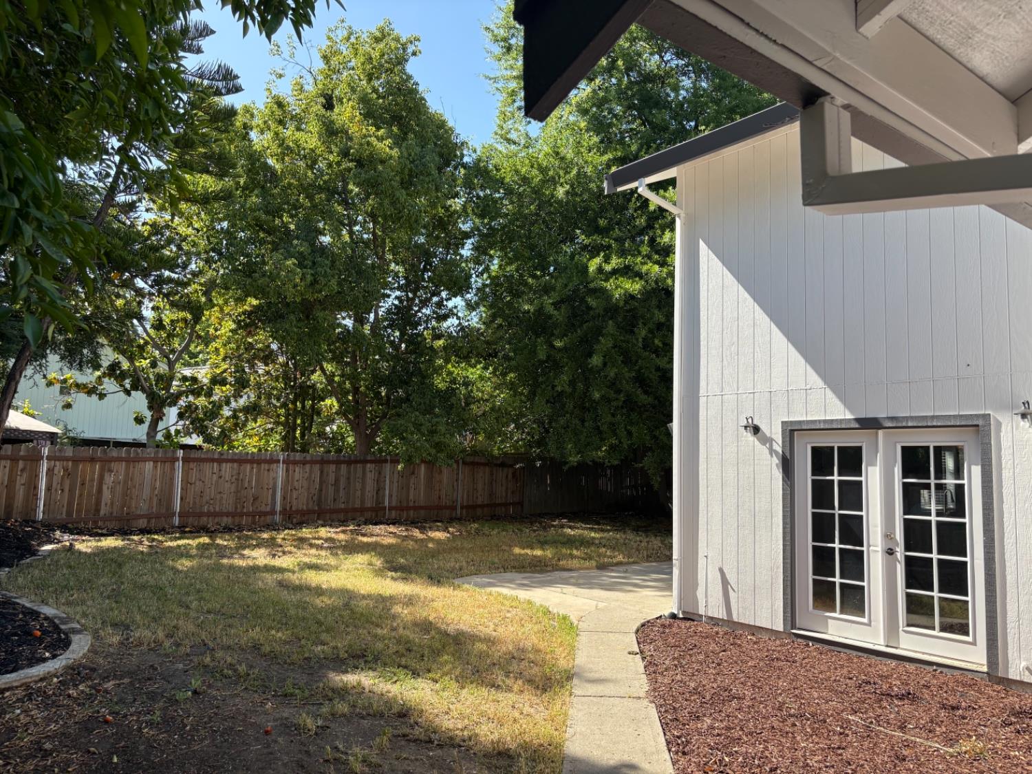8111 Aztec Way Antelope, CA 95843 - Photo 17 of 17 a view of a back yard