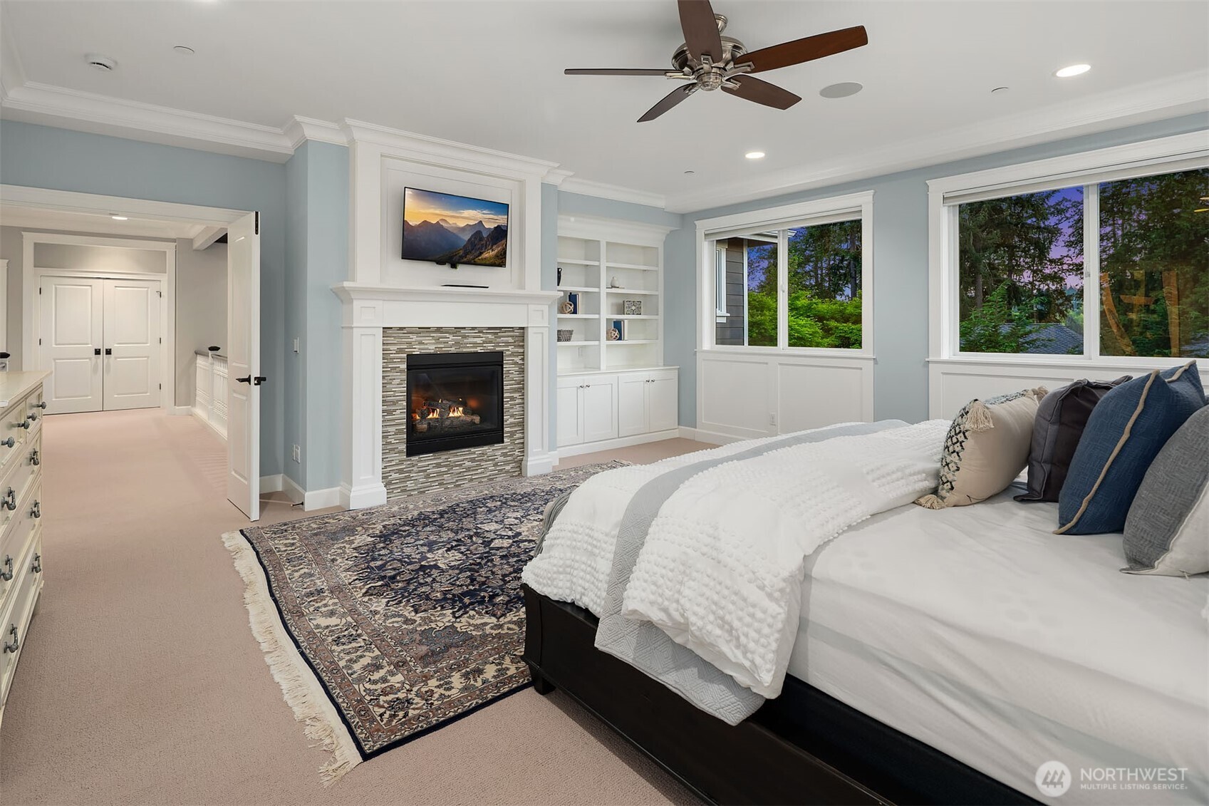 3207 107th Avenue Southeast Bellevue, WA 98004 - Photo 11 of 37 Gallery Image 11