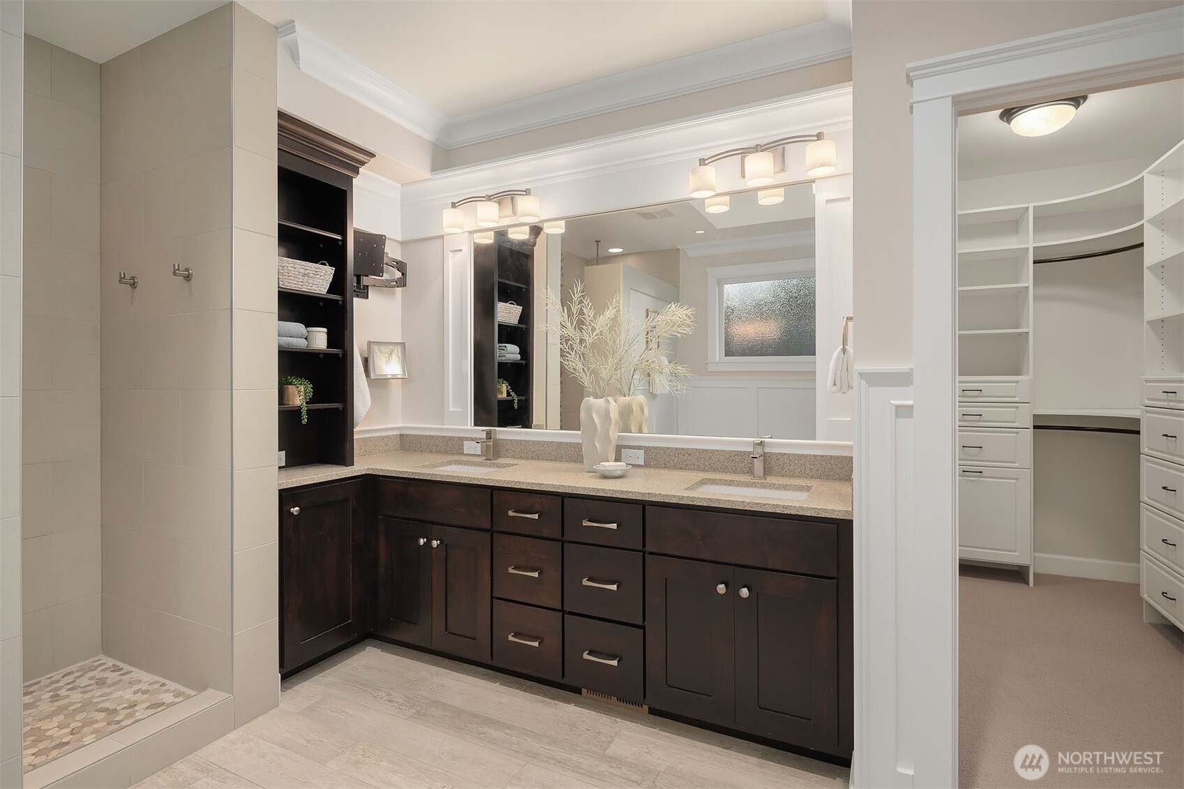 3207 107th Avenue Southeast Bellevue, WA 98004 - Photo 12 of 37 Gallery Image 12