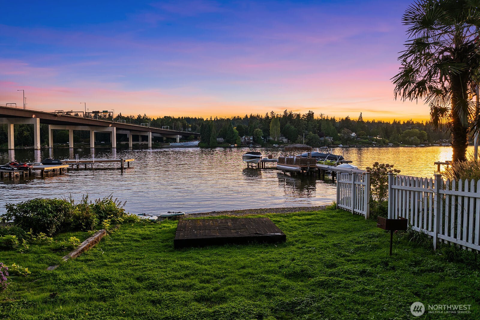 3207 107th Avenue Southeast Bellevue, WA 98004 - Photo 35 of 37 Gallery Image 35