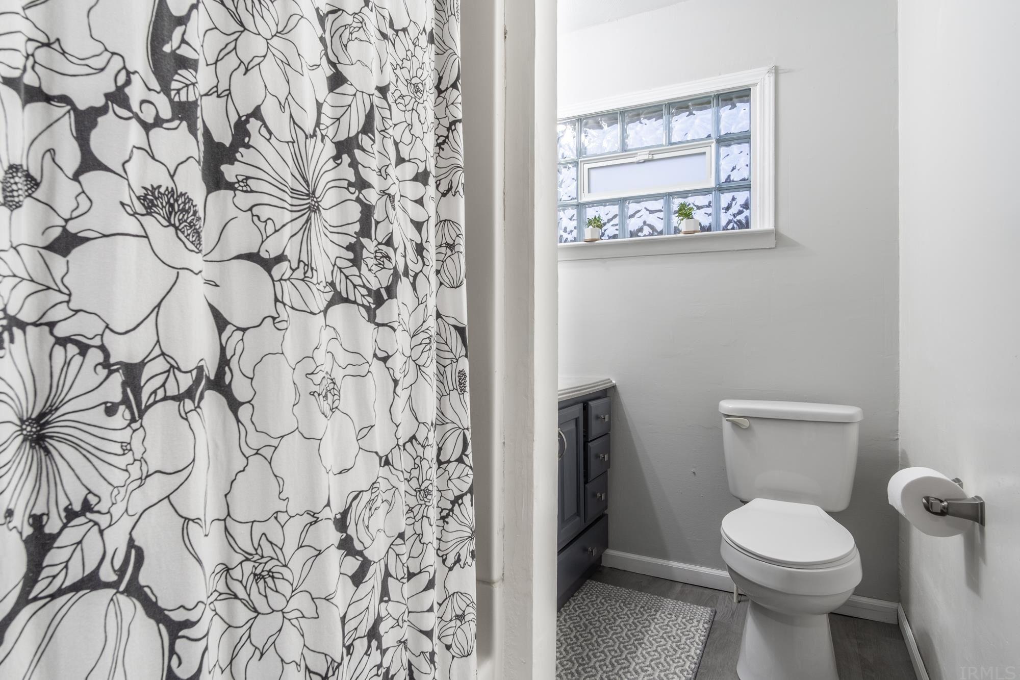 10155 Helena Drive Granger, IN 46530 - Photo 16 of 35