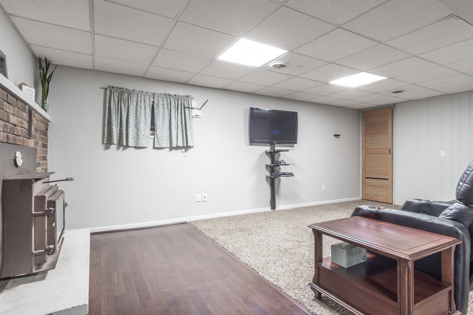 10155 Helena Drive Granger, IN 46530 - Photo 23 of 35