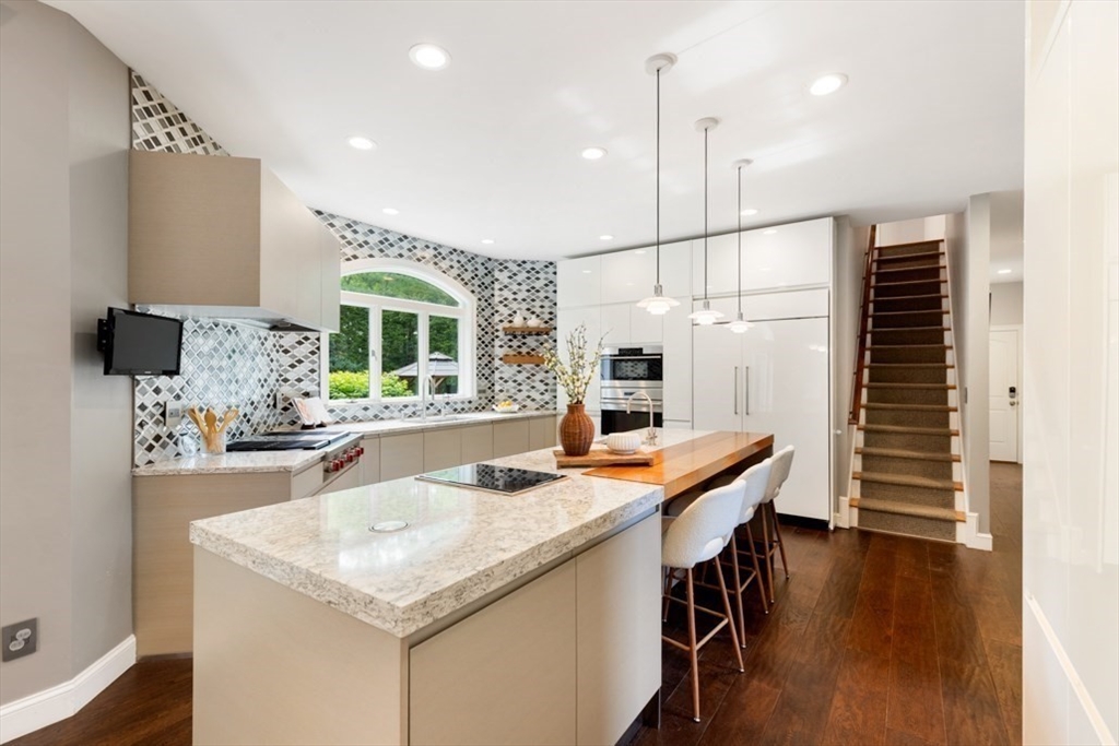 3 Stafford Road Lynnfield, MA 01940 - Photo 14 of 41