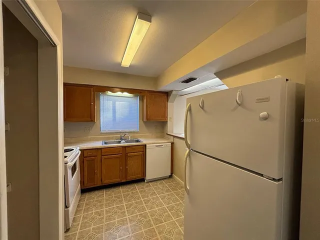 $1,200 | 812 South Floral Avenue, Bartow, FL 33830