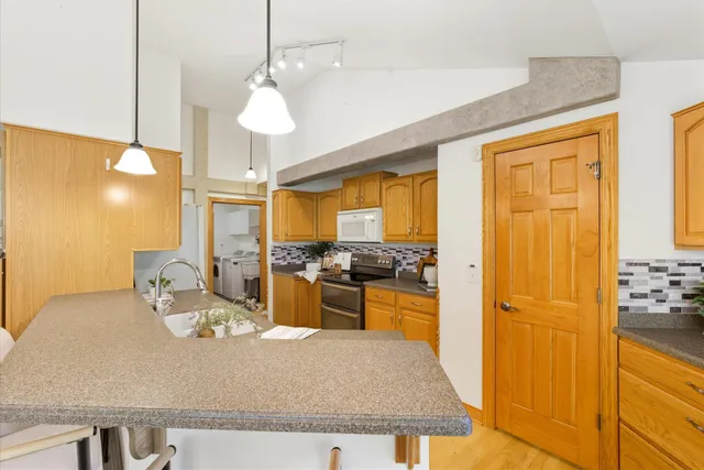 $585,500 | 2300 Sherman Road, Slinger, WI 53086