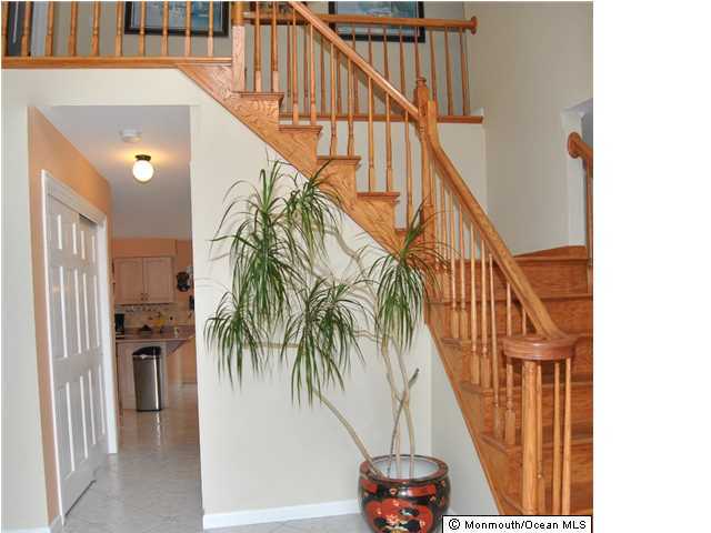 15 Weathervane Way Marlboro, NJ 07746 - Photo 5 of 19 Additional Photo