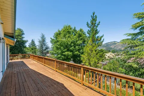 $799,000 | 425 Oak Point Place, Santa Rosa, CA 95409
