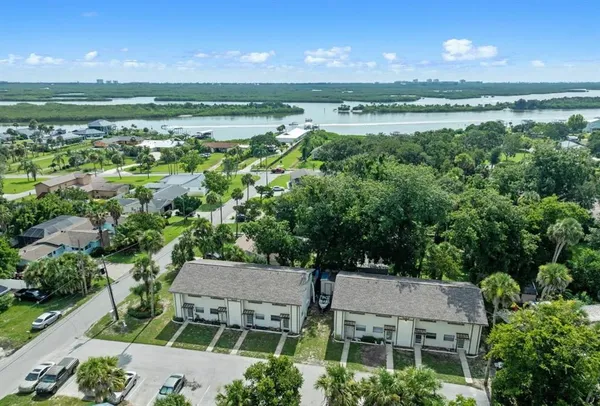$1,350 | 118 Hardin Place, Unit B, Edgewater, FL 32132