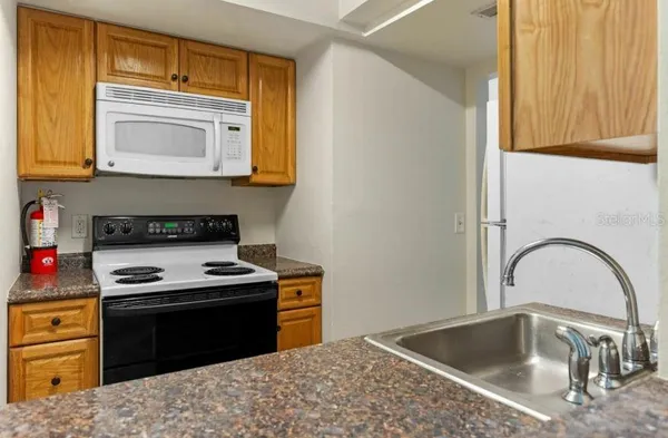 $1,350 | 118 Hardin Place, Unit B, Edgewater, FL 32132