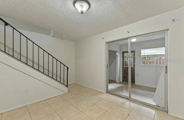$1,350 | 118 Hardin Place, Unit B, Edgewater, FL 32132