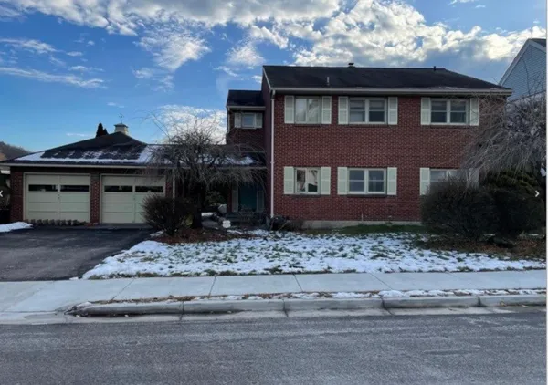 $1,400 | 42 Miriam Street, Unit 2, Johnson City, NY 13790