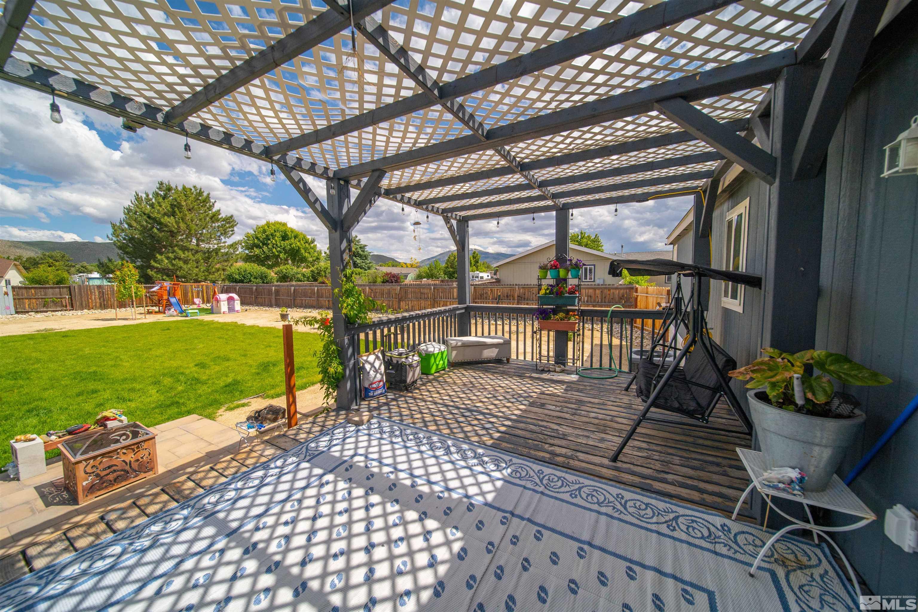 4020 Grouse Way Reno, NV 89508 - Photo 20 of 28 a view of a porch with furniture