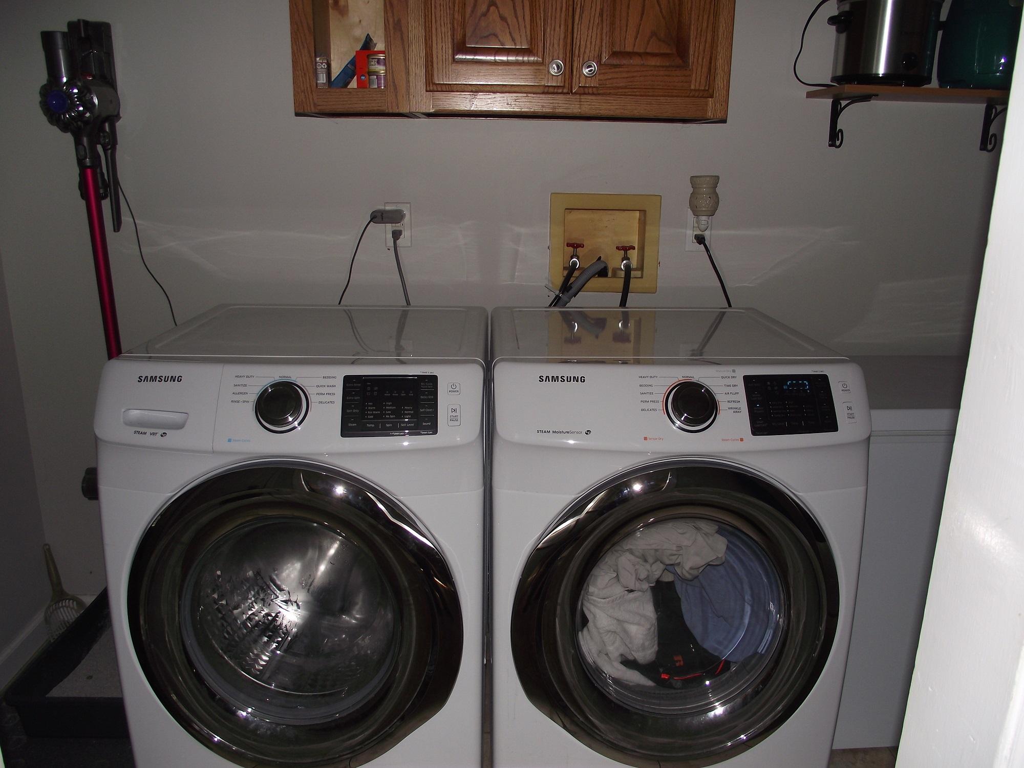 309 Glover Hill Road Jasper, TN 37347 - Photo 17 of 20 Laundry area