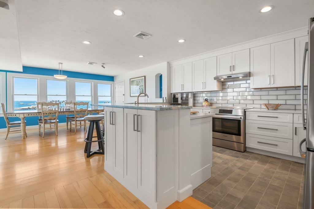 66 Glades Road, Unit 8 Scituate, MA 02066 - Photo 14 of 27