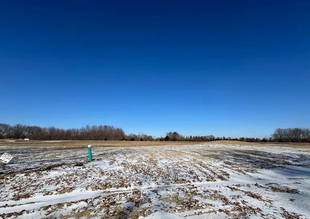 $27,500 | Lot 20 Blue Bird, Mitchell, IN 47446