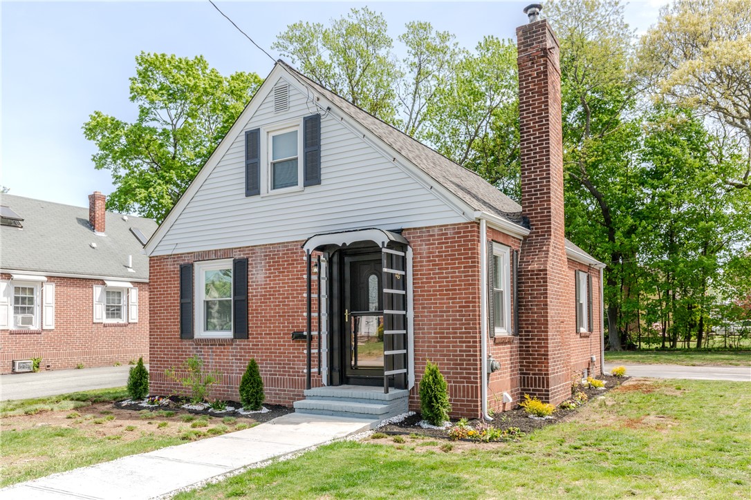 46 Freeman Street Warwick, RI 02886 - Photo 1 of 46 Gallery Image 1