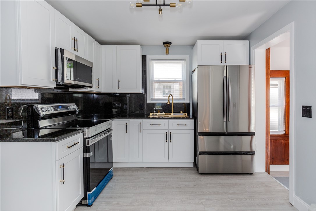 46 Freeman Street Warwick, RI 02886 - Photo 15 of 46 Gallery Image 15