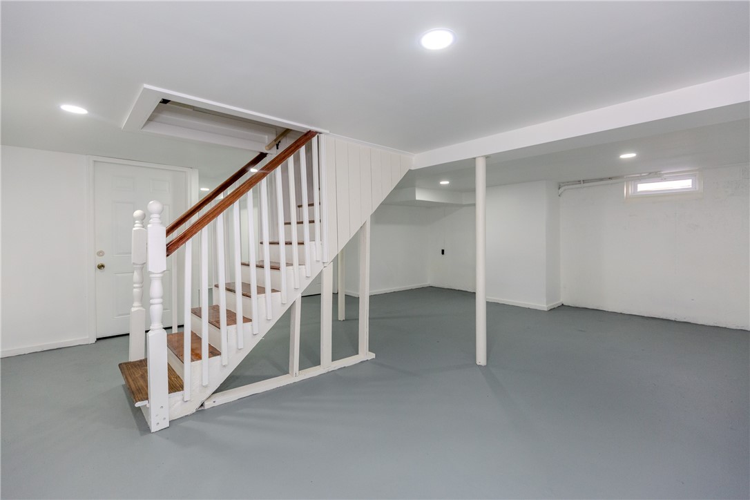 46 Freeman Street Warwick, RI 02886 - Photo 31 of 46 Gallery Image 31