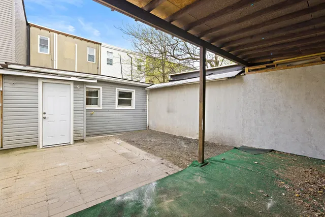 $3,275 | 173 Van Horne Street, Unit 1, Jersey City, NJ 07304