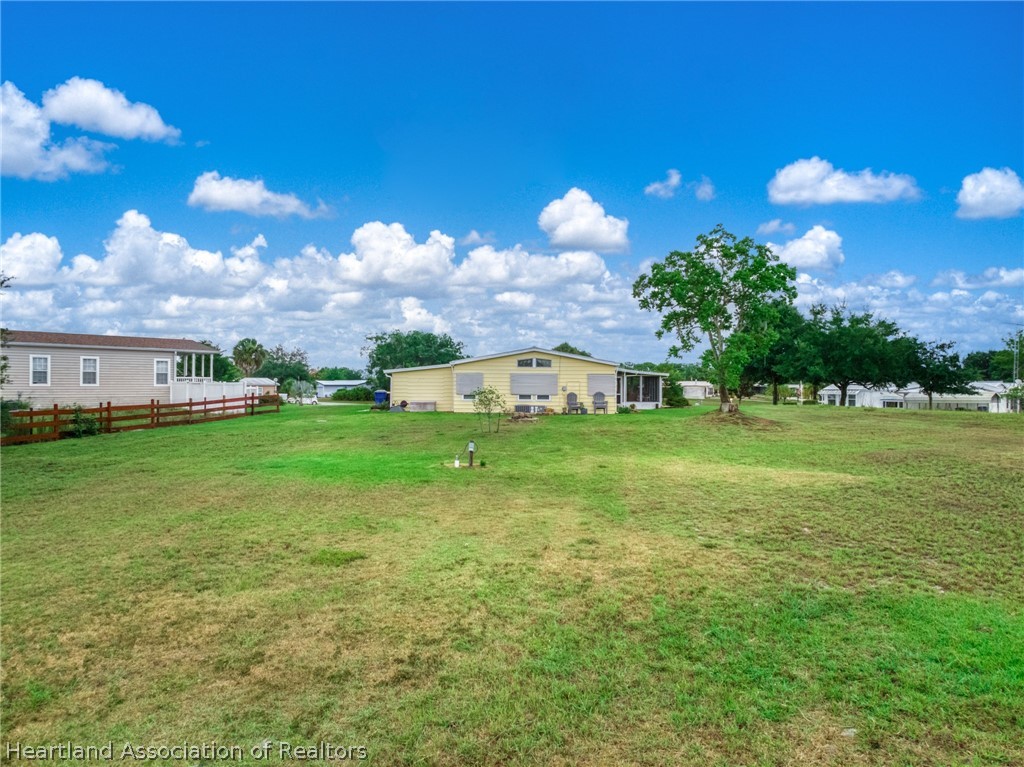 223 Hickory Ridge Drive Sebring, FL 33876 - Photo 38 of 43
