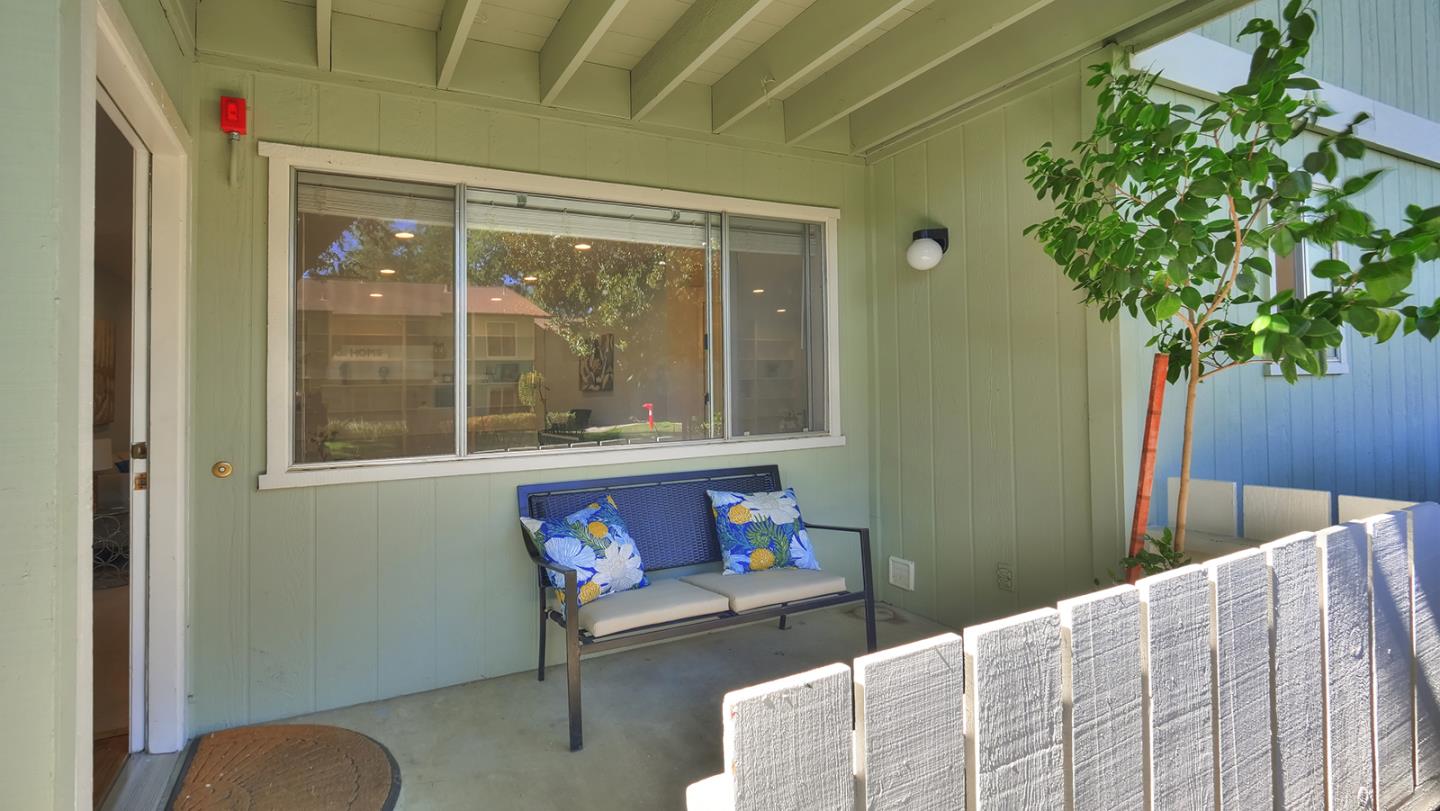 264 North Whisman Road, Unit 7 Mountain View, CA 94043 - Photo 14 of 17 Gallery Image 14