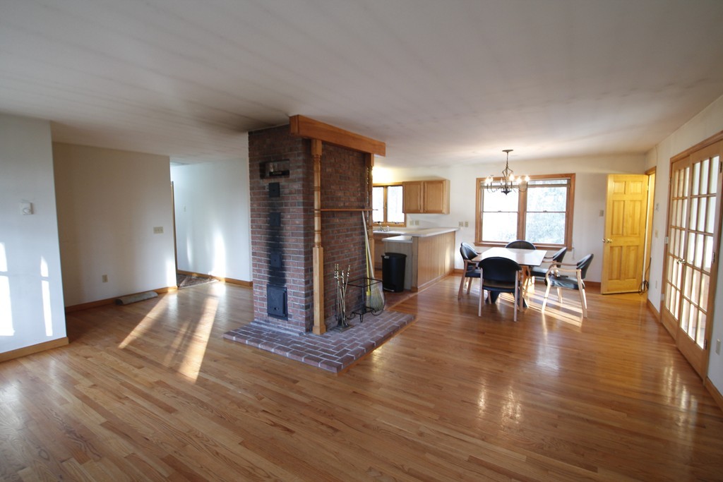 37 Long Plain Road Leverett, MA 01054 - Photo 7 of 30