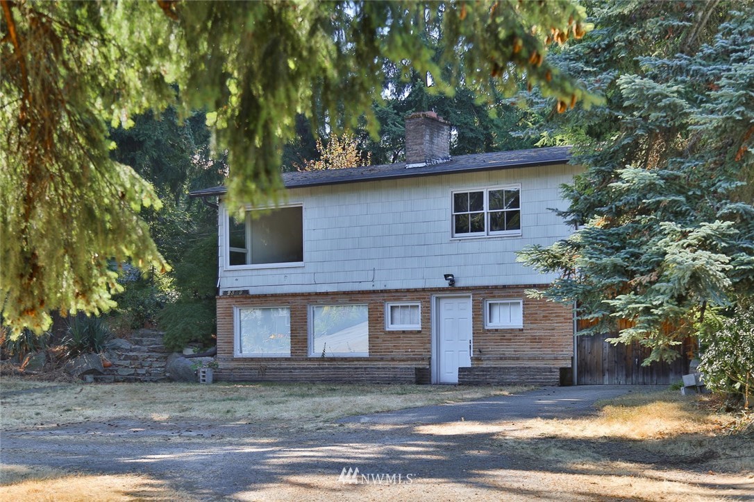 2309 Aberdeen Avenue Northeast Renton, WA 98056 - Photo 1 of 21 Gallery Image 1