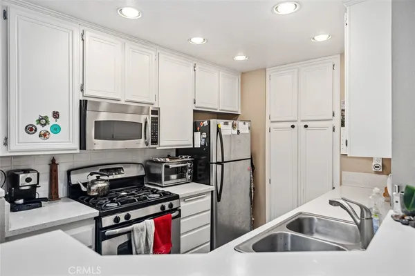 $4,250 | 66 Sandcastle, Aliso Viejo, CA 92656