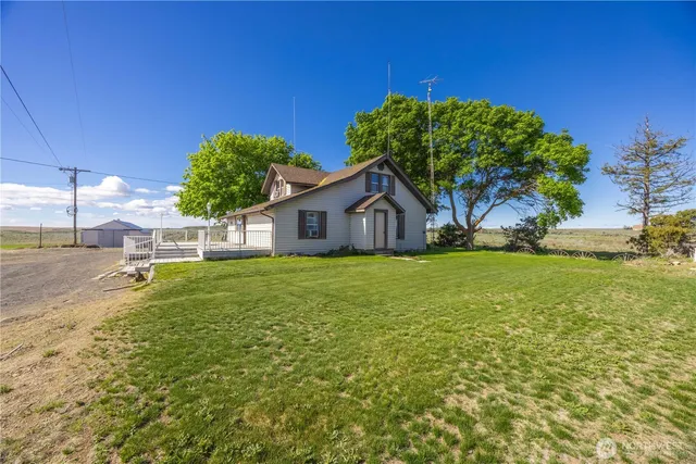 $430,000 | 240 Road 14 Street Northeast, Mansfield, WA 98830