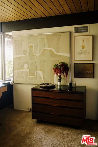 $2,595,000 | 3319 Tareco Drive, Los Angeles, CA 90068