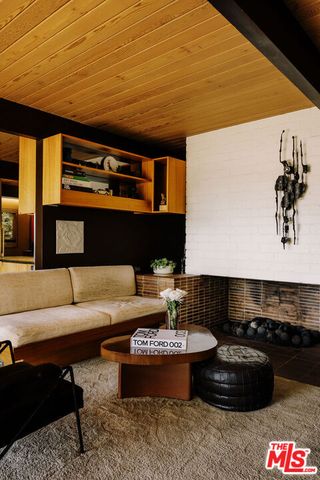 a view of a bird bath