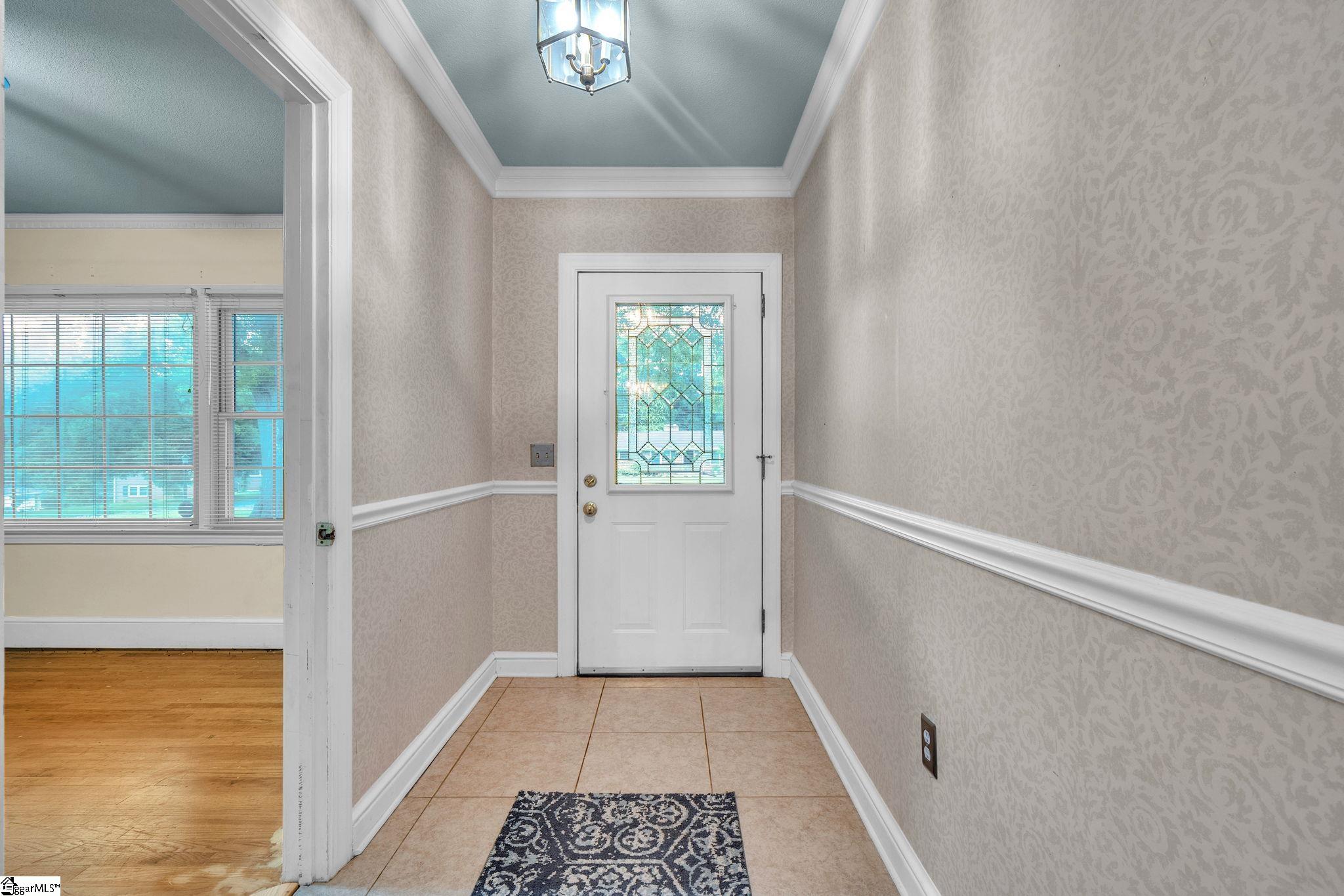 215 Timber Lane Anderson, SC 29621 - Photo 2 of 31