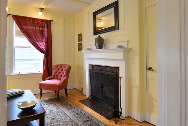 92 Banks Road Swampscott, MA 01907 - Photo 7 of 24 Gallery Image 7