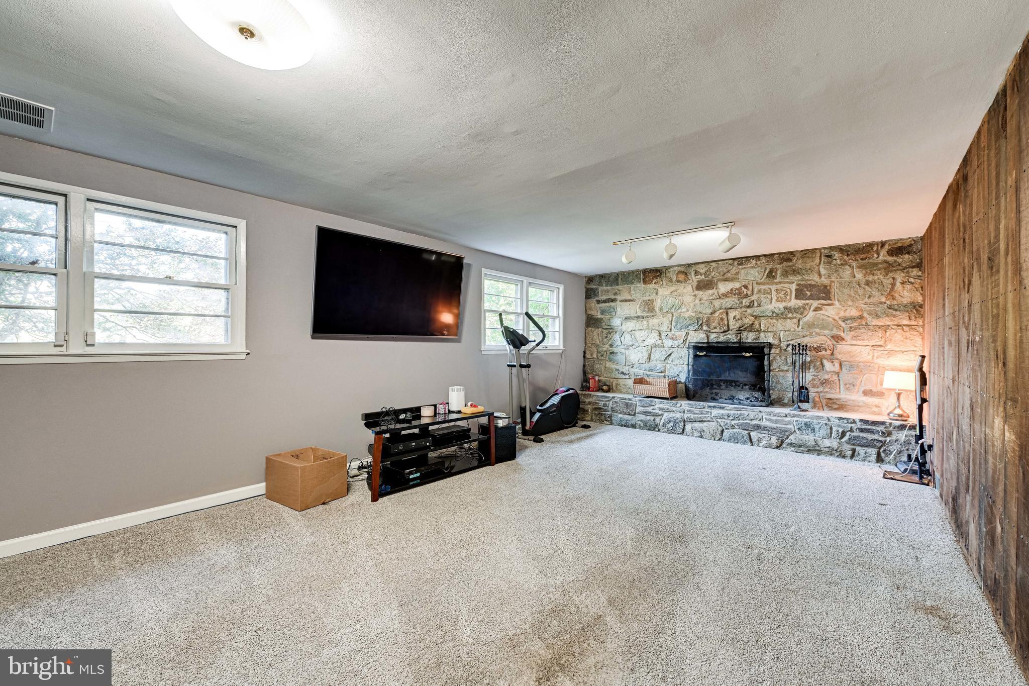 5306 Juliet Street Springfield, VA 22151 - Photo 17 of 32