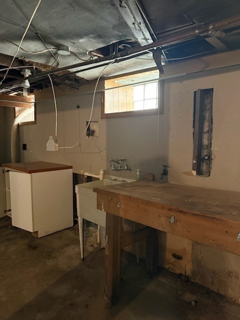 58 Forest Street Fall River, MA 02721 - Photo 17 of 19