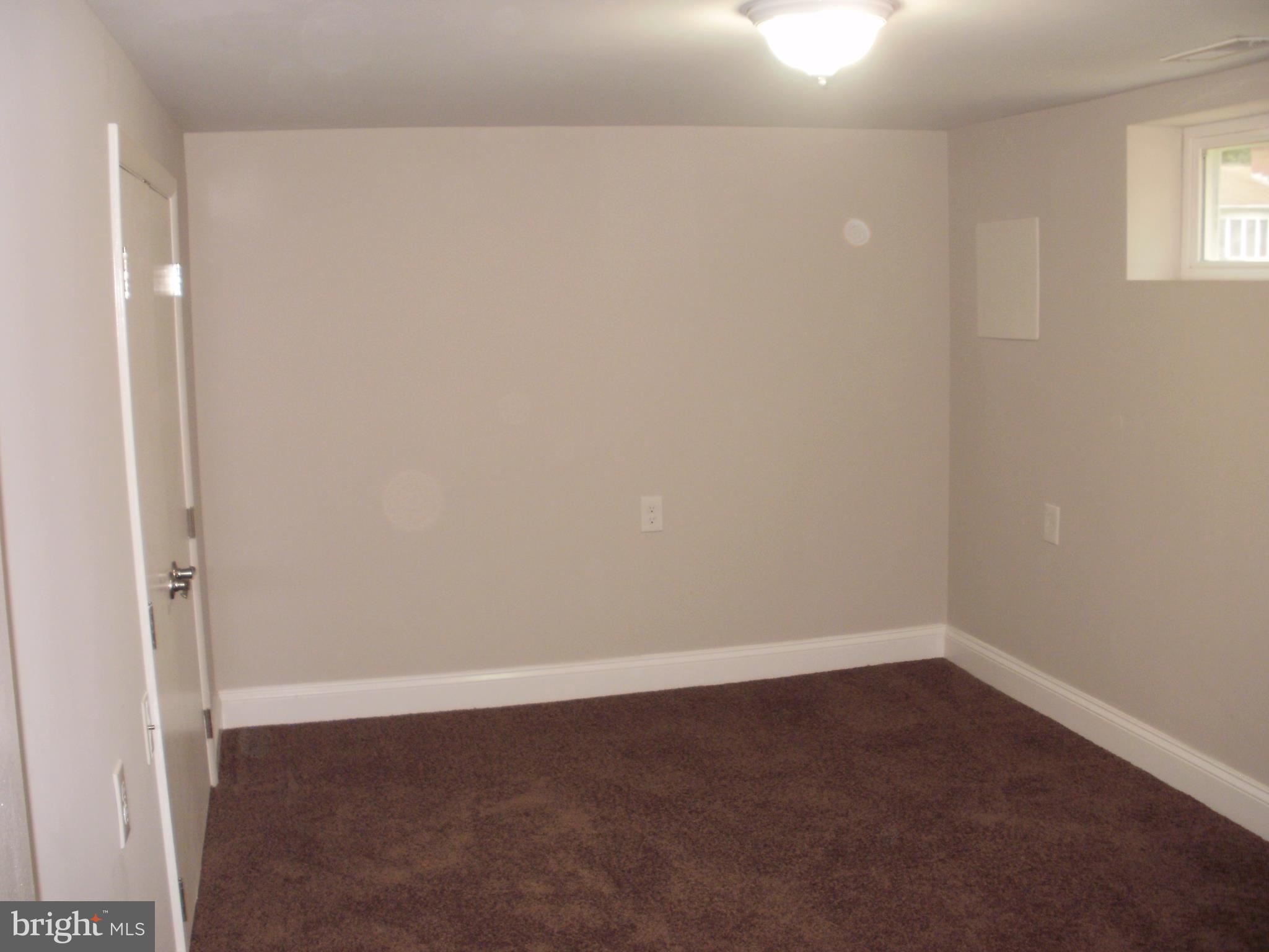 7350 Chesapeake Road Middle River, MD 21220 - Photo 12 of 21 a view of an empty room