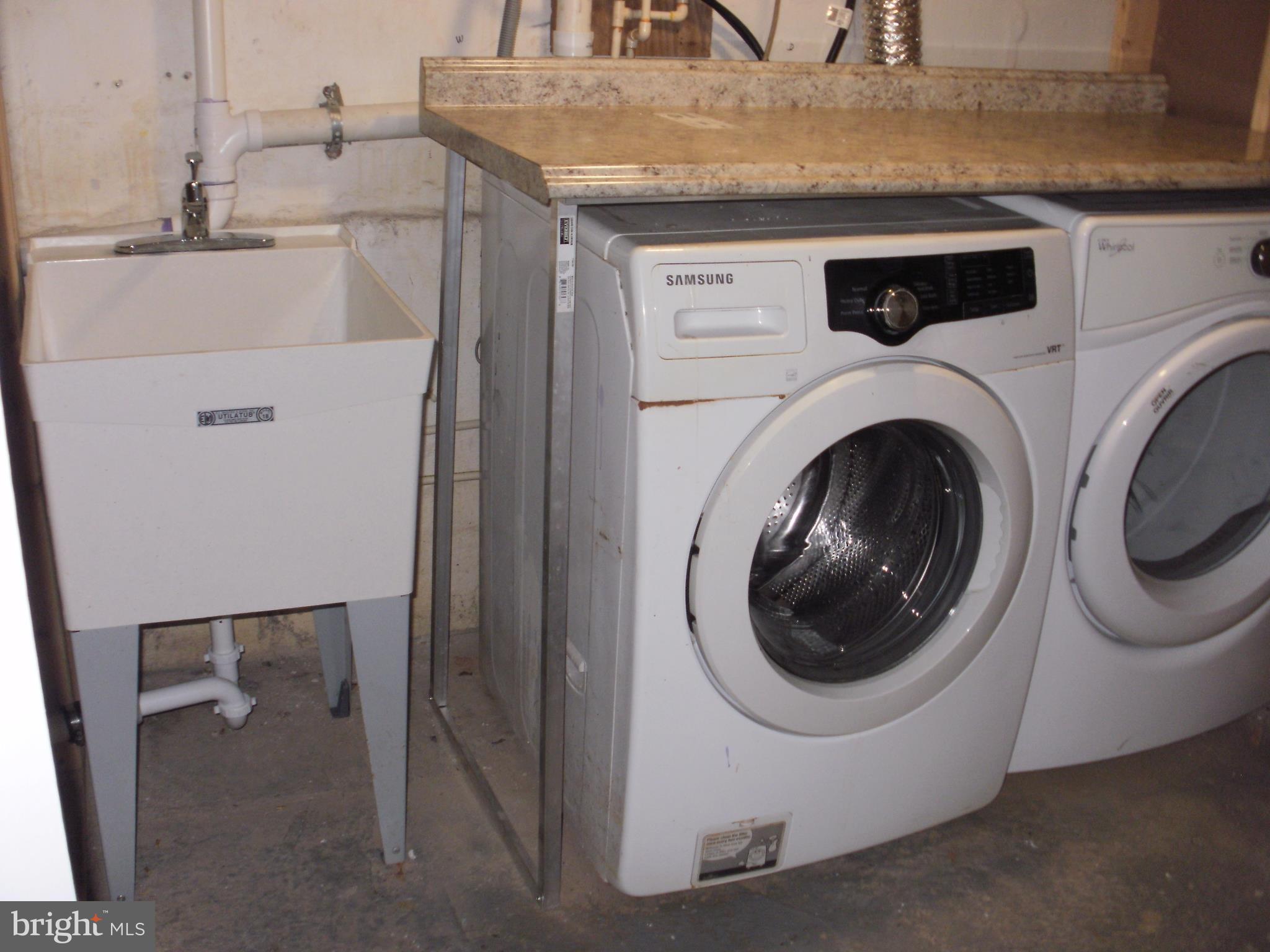 7350 Chesapeake Road Middle River, MD 21220 - Photo 14 of 21 a utility room with dryer and washer