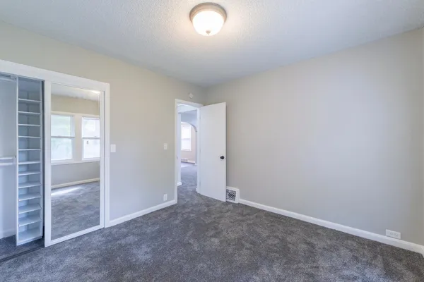 $2,999 | 11020 West River Road, Champlin, MN 55316