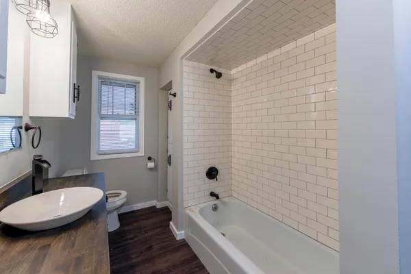 $2,999 | 11020 West River Road, Champlin, MN 55316