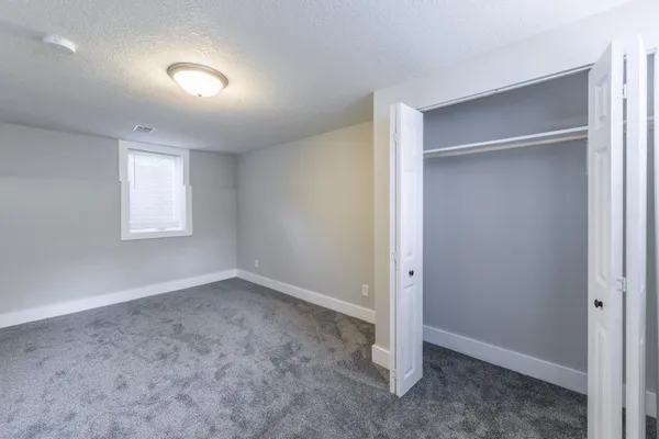 $2,999 | 11020 West River Road, Champlin, MN 55316