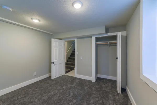 $2,999 | 11020 West River Road, Champlin, MN 55316