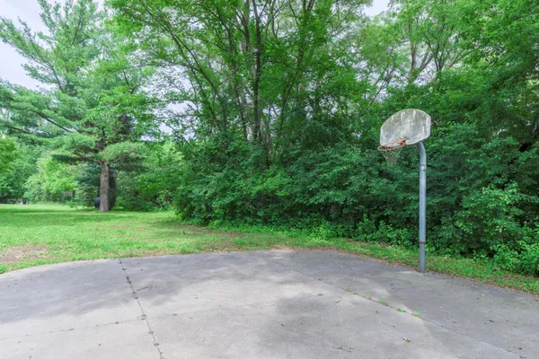 $2,999 | 11020 West River Road, Champlin, MN 55316