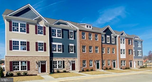 8804 Swift Way Clinton, MD 20735 - Photo 3 of 42 Gallery Image 3