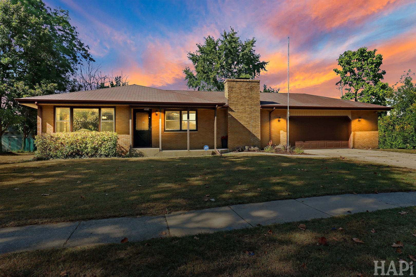 4012 Pleasant Valley Boulevard Rockford, IL 61114 - Photo 3 of 27