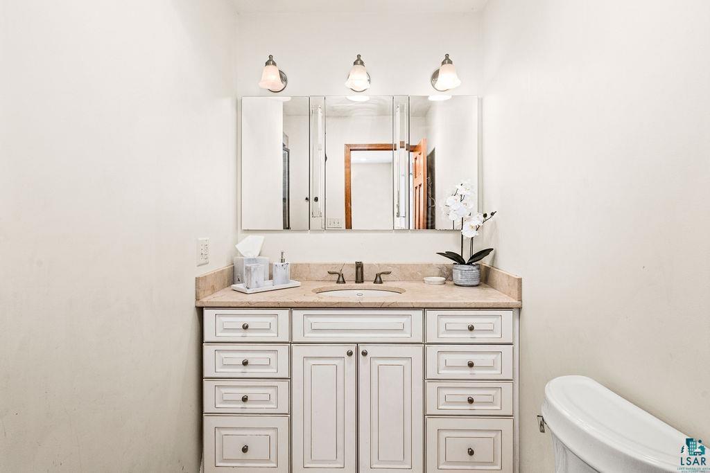 4101 Colorado Street Duluth, MN 55804 - Photo 13 of 32